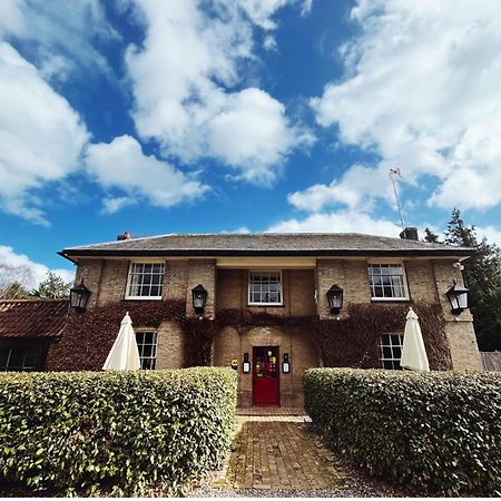 The King'S Head Hotel โฮลท์ ภายนอก รูปภาพ