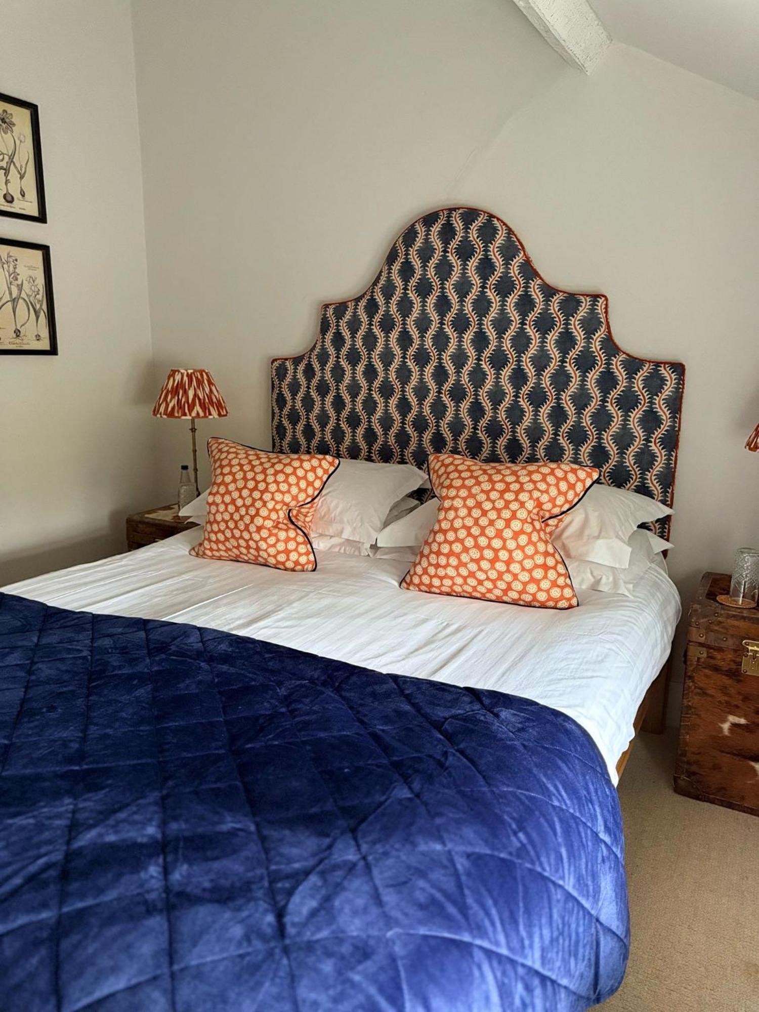 The King'S Head Hotel โฮลท์ ภายนอก รูปภาพ