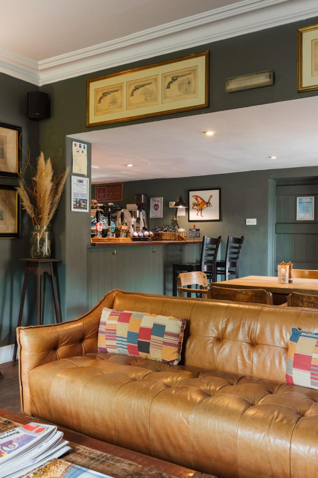 The King'S Head Hotel โฮลท์ ภายนอก รูปภาพ