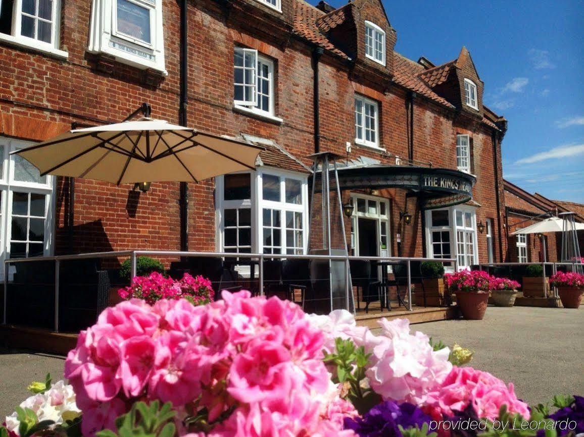 The King'S Head Hotel โฮลท์ ภายนอก รูปภาพ